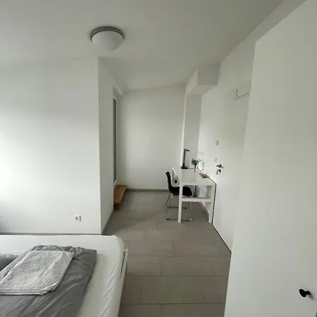 Guestroom Messe Проживание в семье *