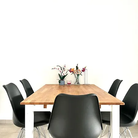 منزل للإقامة Guestroom Messe *