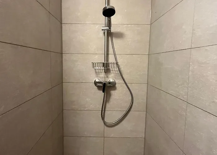 Проживание в семье Guestroom Messe